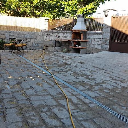 Casa Rural El Abuelo Arturo Becerril de la Sierra Εξωτερικό φωτογραφία