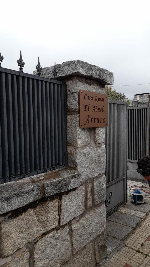 Casa Rural El Abuelo Arturo Becerril de la Sierra Εξωτερικό φωτογραφία