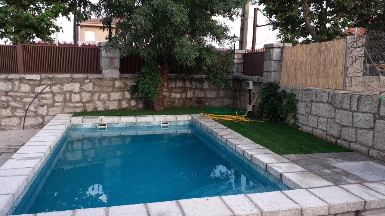 Casa Rural El Abuelo Arturo Becerril de la Sierra Εξωτερικό φωτογραφία