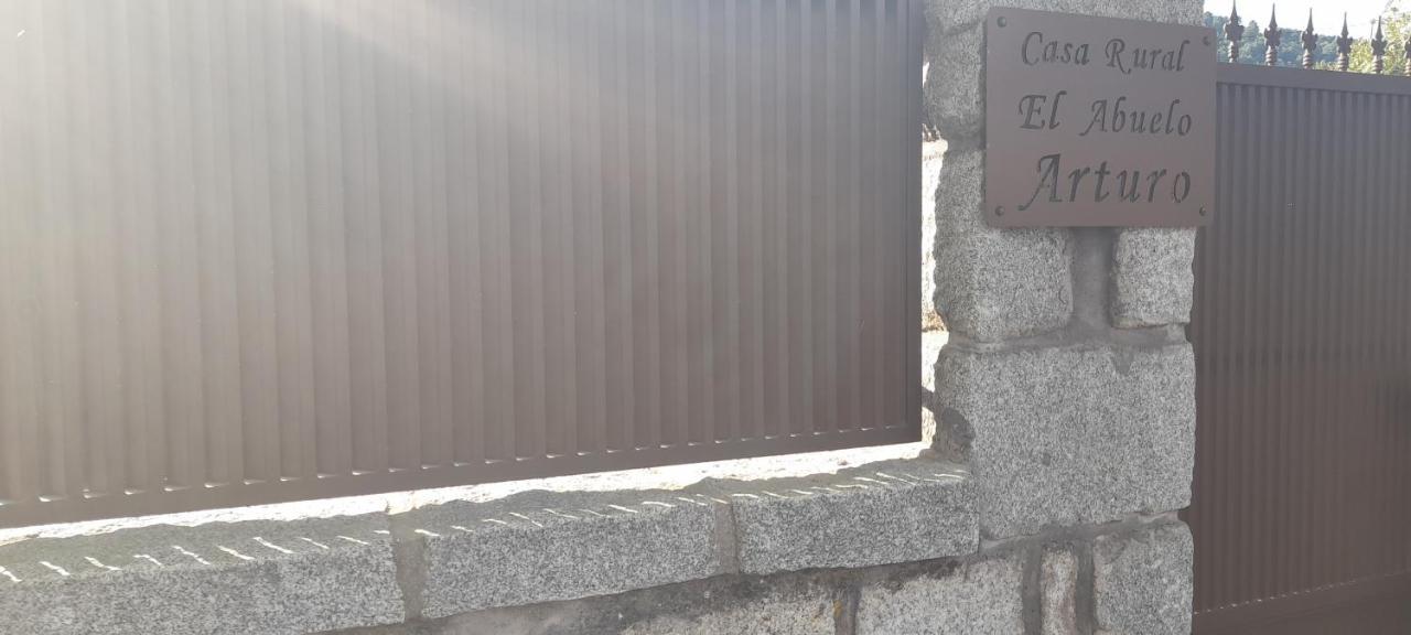 Casa Rural El Abuelo Arturo Becerril de la Sierra Εξωτερικό φωτογραφία